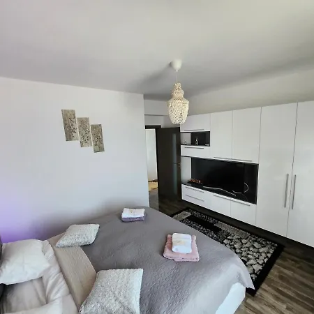 Vip Sea View Apartmán Năvodari