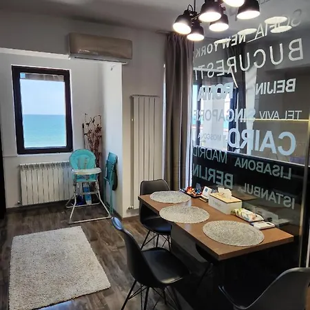 Vip Sea View Apartment Năvodari